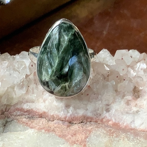 NATURAL SERAPHINITE 925 STERLING SILVER RING, SIZE 8.25 - Picture 1 of 11